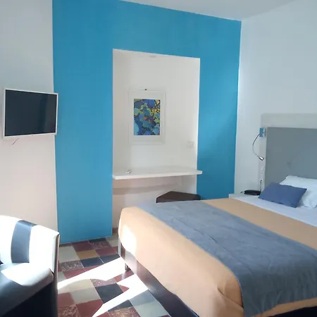 Hotel Le Moderne Saint-Paul-le-Jeune Room photo