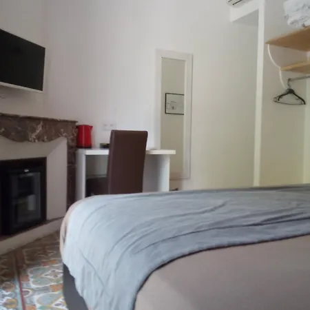 Hotel Le Moderne Saint-Paul-le-Jeune Room photo