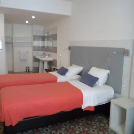 Hotel Le Moderne Saint-Paul-le-Jeune Room photo