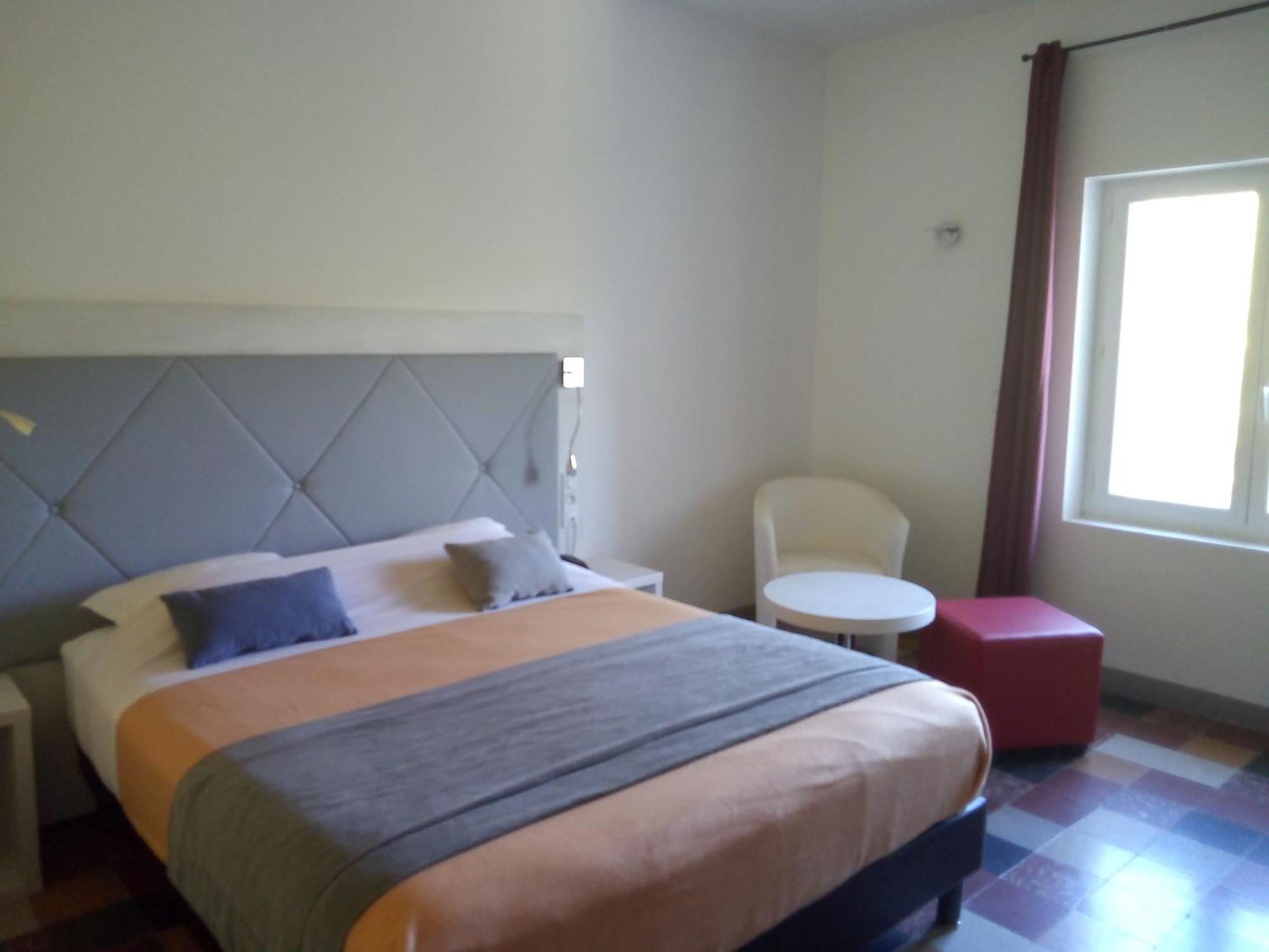 Bed & Breakfast Le Moderne Saint-Paul-le-Jeune